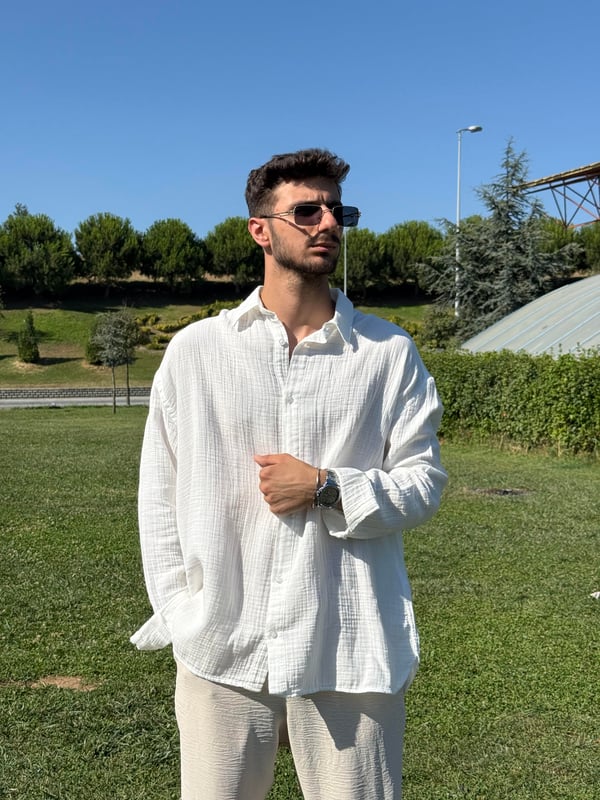 Oversize Yırtmaçlı Müslin Gömlek Ekru