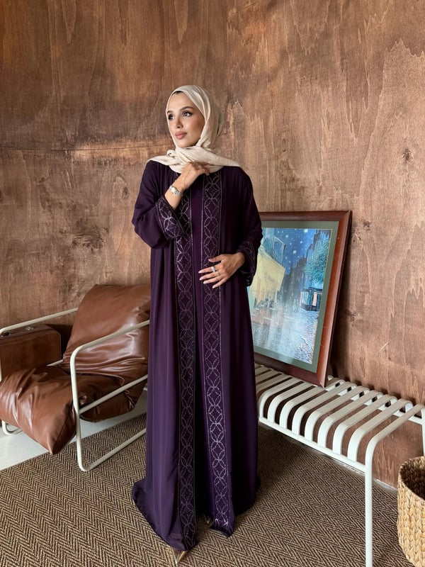 Nazlı Abiye Mürdüm