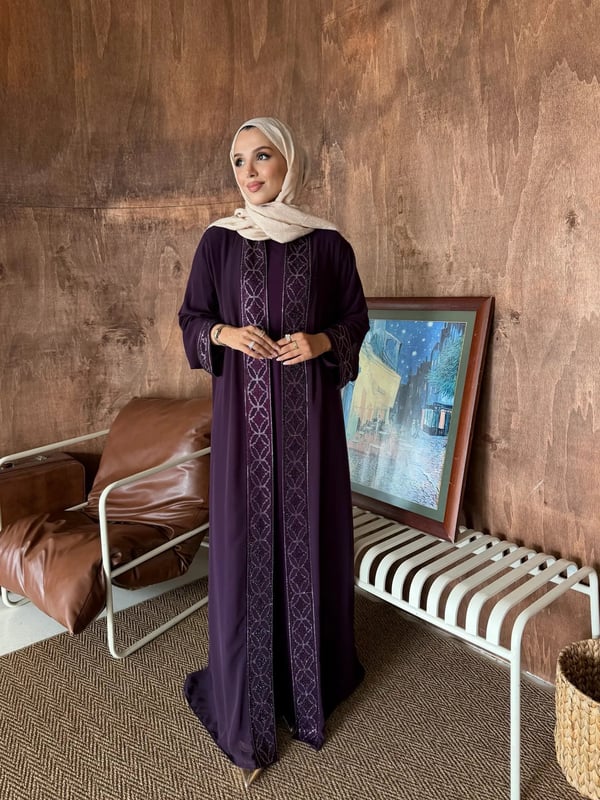 Nazlı Abiye Mürdüm