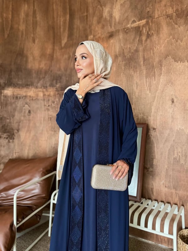 Özlem Abiye  Lacivert