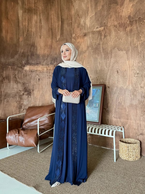 Özlem Abiye  Lacivert