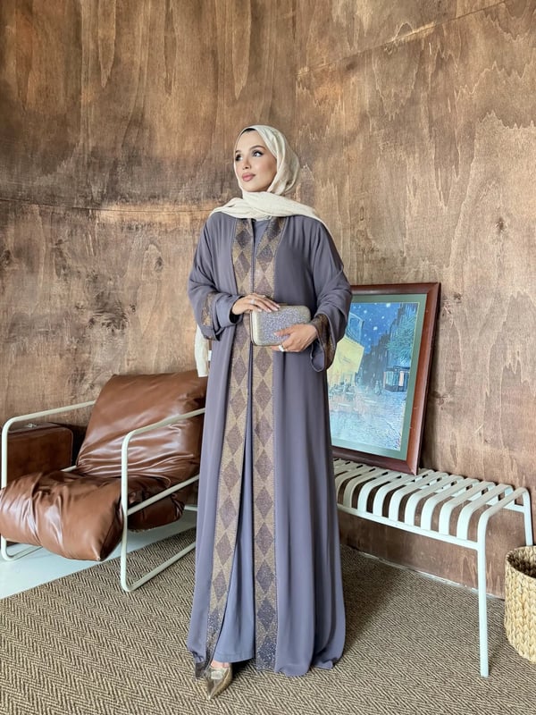 Özlem Abiye Vizon
