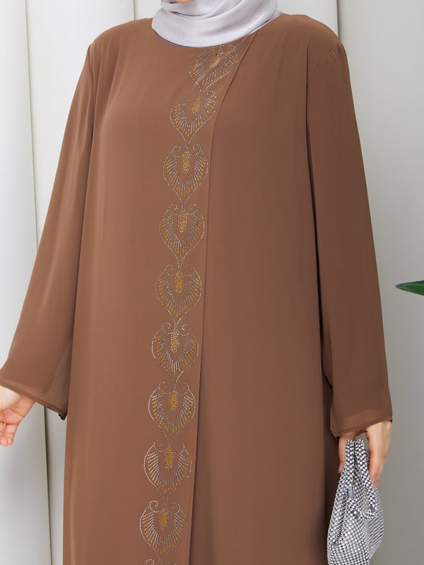 Sara Elbise Tarçın