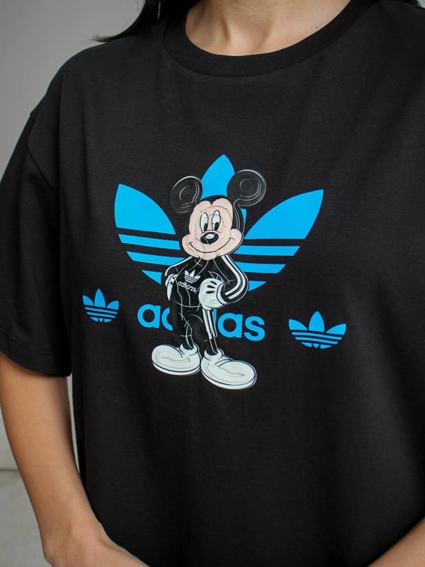 ADİDS Mickey Mouse Detaylı Oversize Basic T-Shirt - SİYAH 