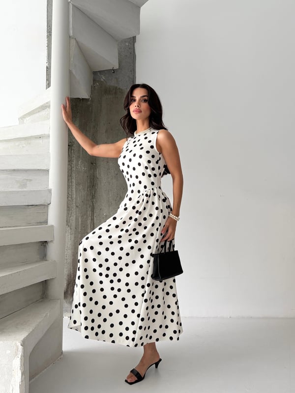  26Y5316 PUANTİYE SIRT DETAY ELBİSE