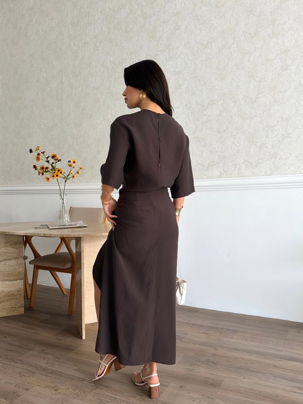  26Y5325 VOLAN VE PİLE DETAY ELBİSE