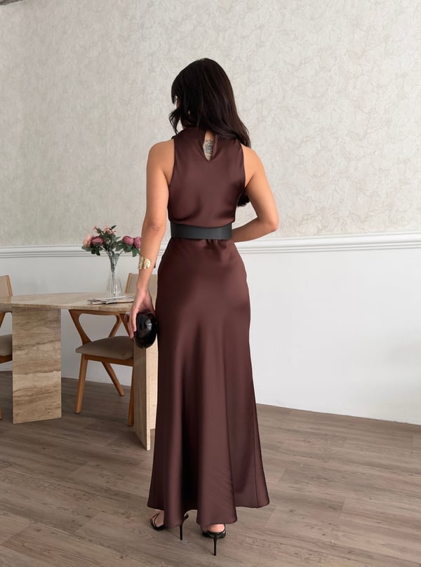 25Y0560 KADIN DEGAJE KEMERLİ KOLSUZ ELBİSE
