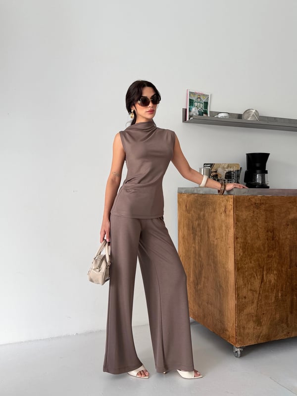 26KT0690A-B KADIN ÖRME OMUZ VE BEL PİLE DETAYLI BLUZ&PANTOLON TAKIM 