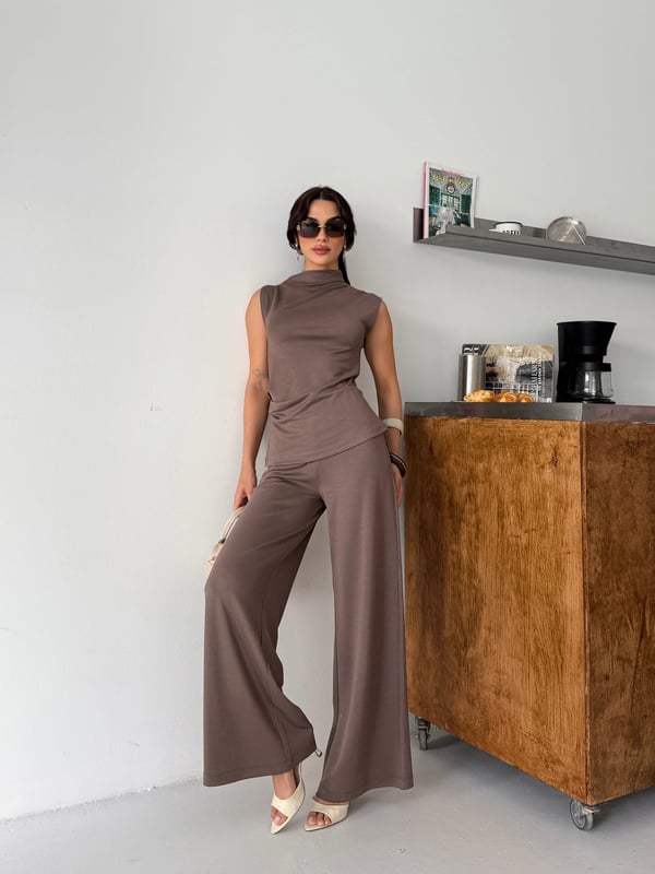 26KT0690A-B KADIN ÖRME OMUZ VE BEL PİLE DETAYLI BLUZ&PANTOLON TAKIM 