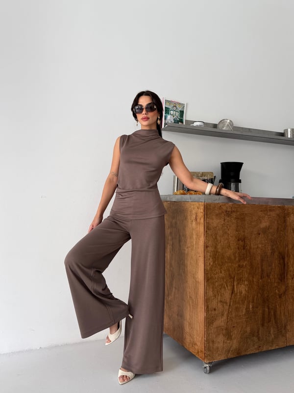 26KT0690A-B KADIN ÖRME OMUZ VE BEL PİLE DETAYLI BLUZ&PANTOLON TAKIM 