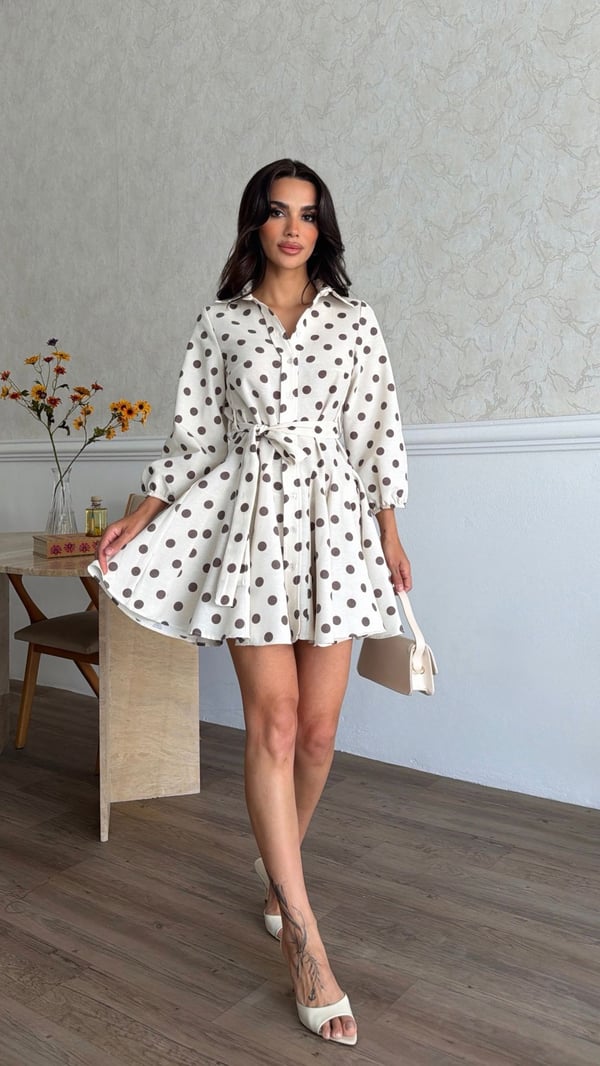 26Y5333 PUANLI VOLAN ETEKLİ ELBİSE