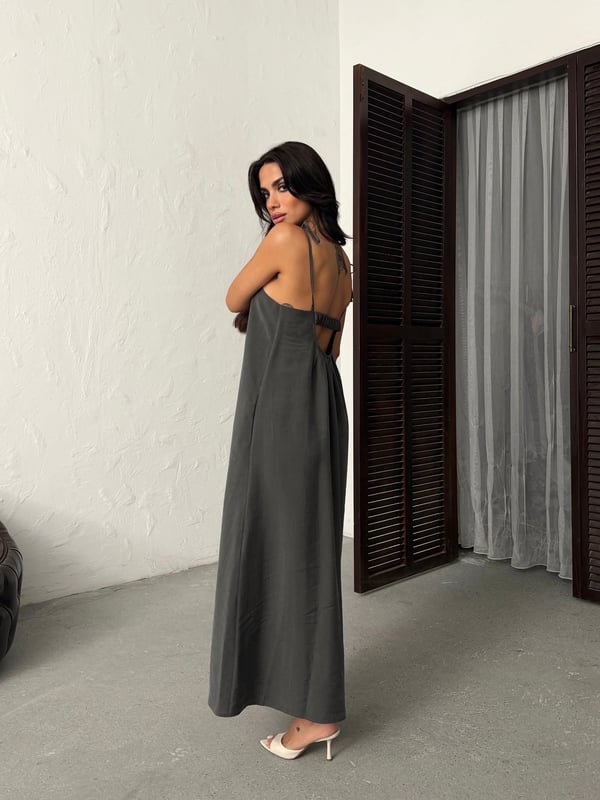 26Y5349 ASKILI SIRT DETAY ELBİSE