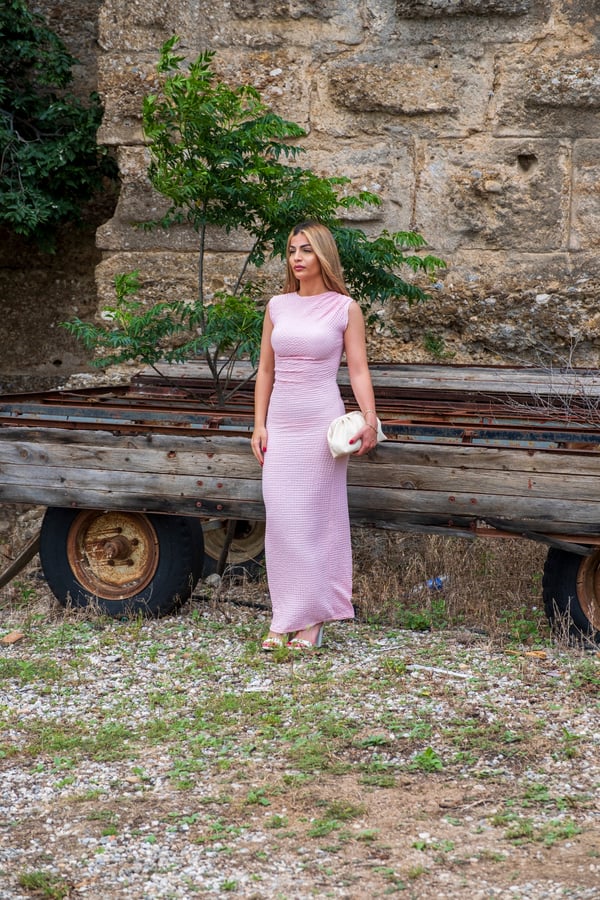 Yandan Büzgülü Sıfır Kol Pembe Elbise 
