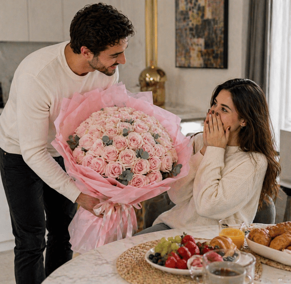 Ella 51 li Athena Gül  Aşka Özel Buket    