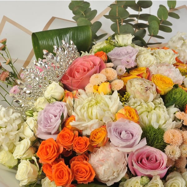 Princessn crown bouquet 