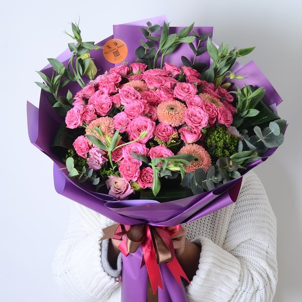 Stella Pembe Çardak ve Pembe Gerbera Buketi 