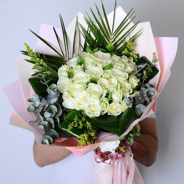 White Rose Elegance Desing 41 Adet Beyaz Güller 