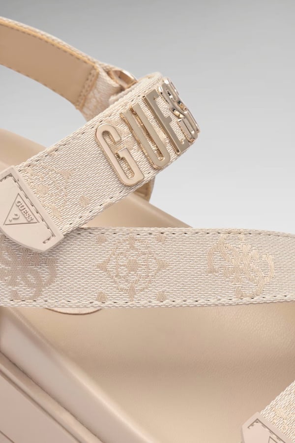 GUESS FETTA KADIN SANDALET FLJFTTFAL03