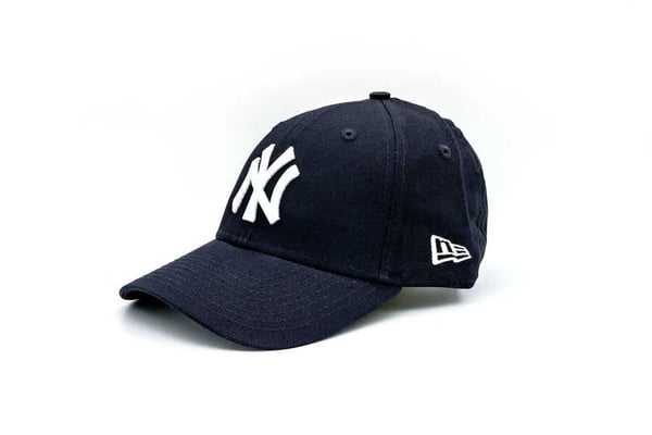 NEW ERA 940 LEAG BASIC NEYYAN NAVY/WHITE UNISEX ŞAPKA 10531939