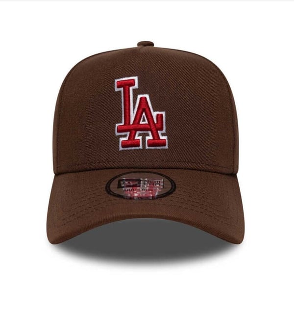 NEW ERA OUTLINE SCRIPT EFRAME LOSDOS UNİSEX ŞAPKA 60771811