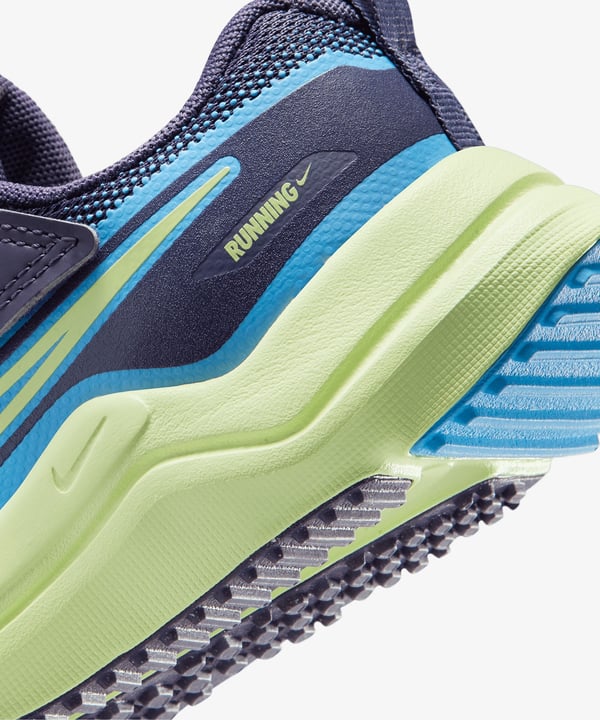 Nike Cosmic Runner (PS) Çocuk Spor Ayakkabı IQ9313