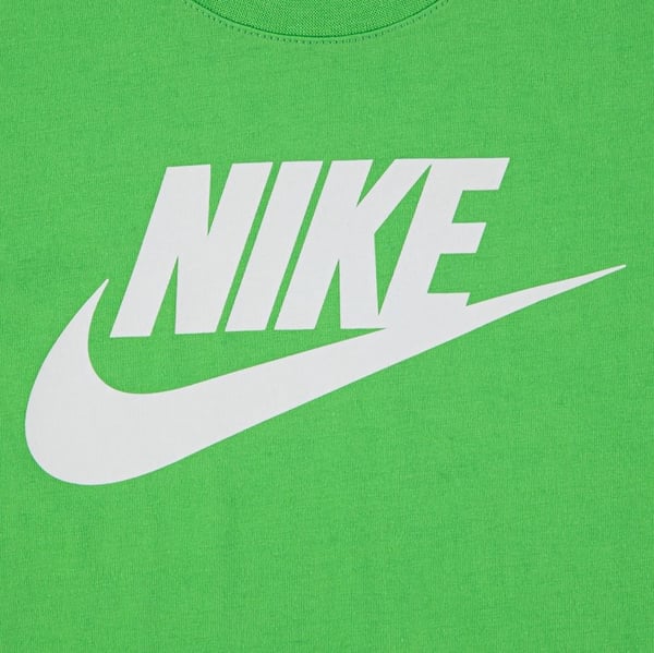 NIKE FUTURA EVERGREEN ERKEK ÇOCUK TİŞÖRT