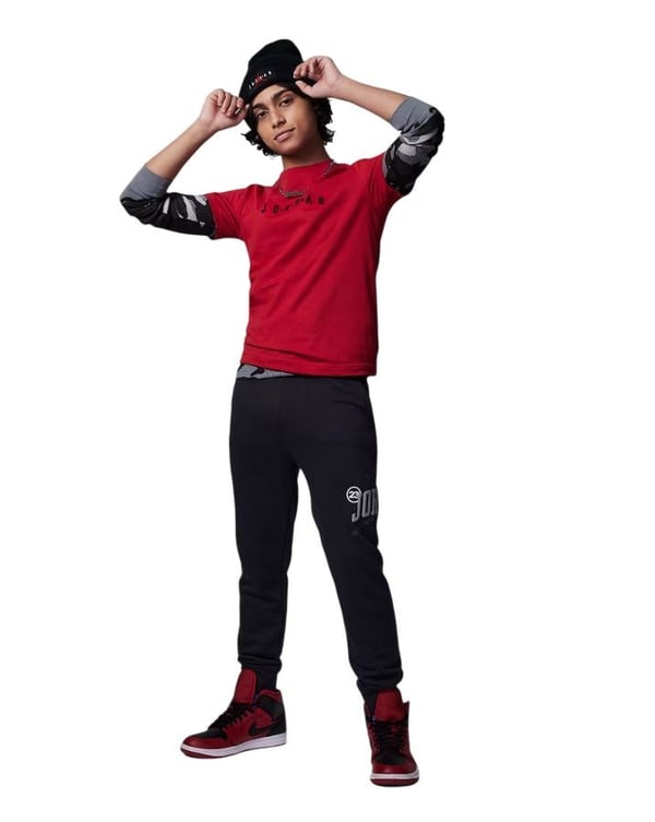 NIKE JORDAN JDB MJ WORDMARK EMB CREW ERKEK ÇOCUK TİŞÖRT 95D634