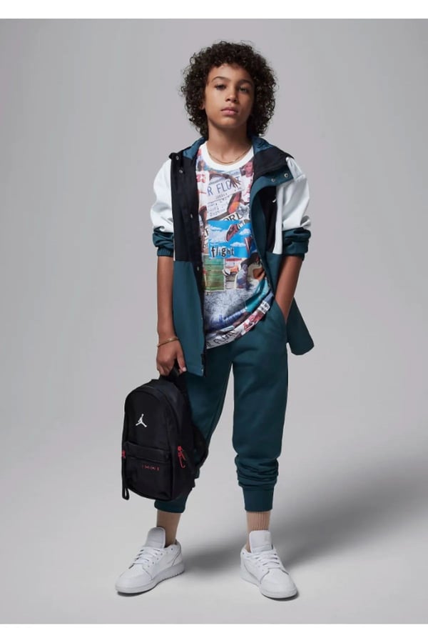 NIKE JORDAN MJ BROOKLYN COLLAGE AOP SS ERKEK ÇOCUK TİŞÖRT