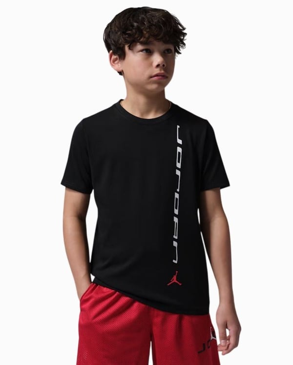 NIKE JORDAN SPORT GFX SS TEE ERKEK ÇOCUK TİŞÖRT 95F643