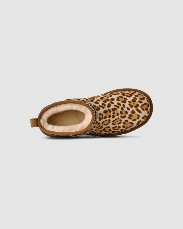 UGG CLASSIC ULTRA MINI PLAINS KADIN BOT 1178110