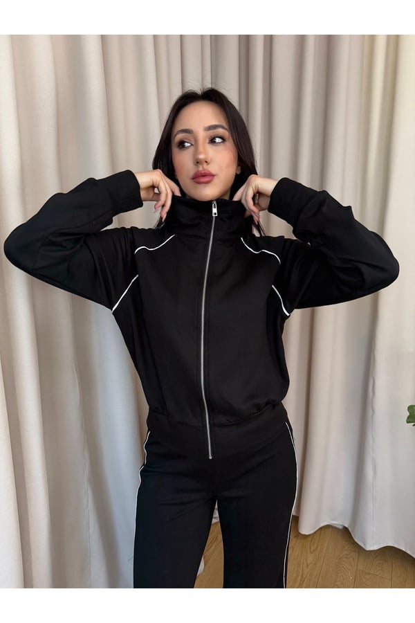 Siyah Dik Yaka Ceket