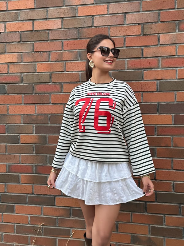 Çizgili Oversize Baskılı Bol Kesim Detaylı Sweatshirt Siyah