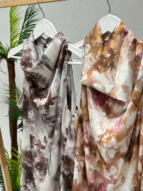 Premium Seri Halter Yaka Degaje Desenli Bluz Vizon