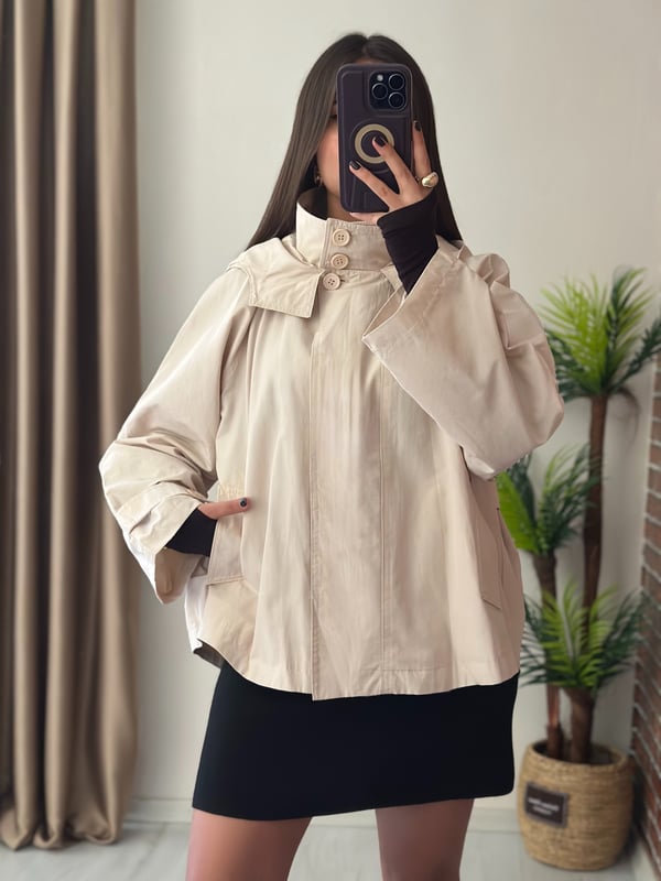 Premium Seri Kapşonlu Oversize Asimetrik Kesimli Tasarım Trençkot Bej