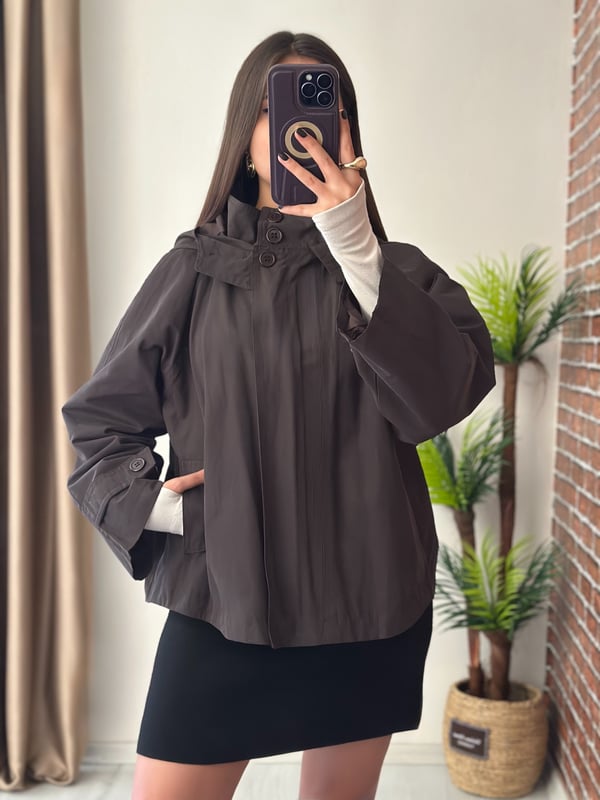 Premium Seri Kapşonlu Oversize Asimetrik Kesimli Tasarım Trençkot Kahve 