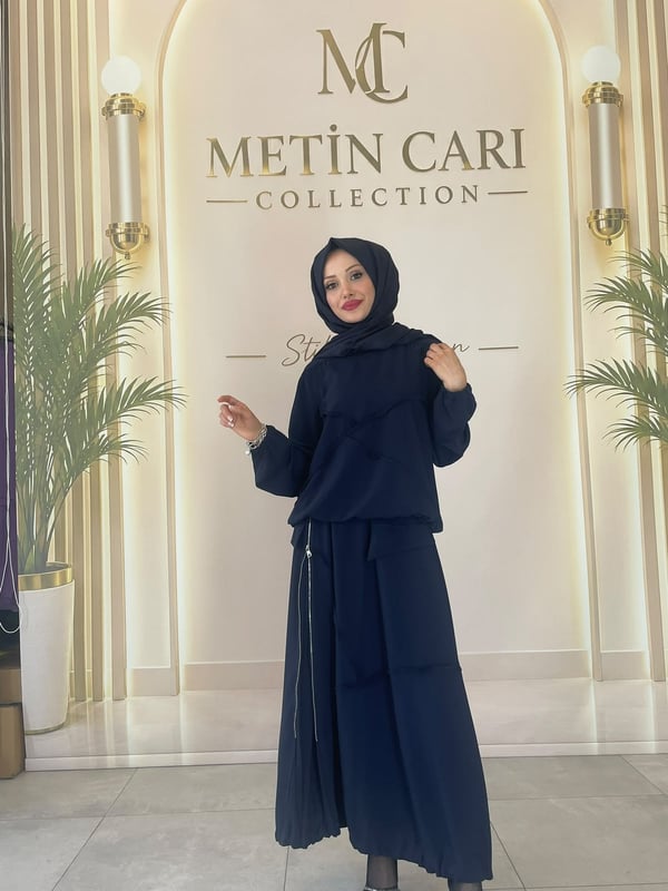Misswhence Fermuar ve Dikiş Detaylı Bluz Balon Etek Takım 40004 Lacivert