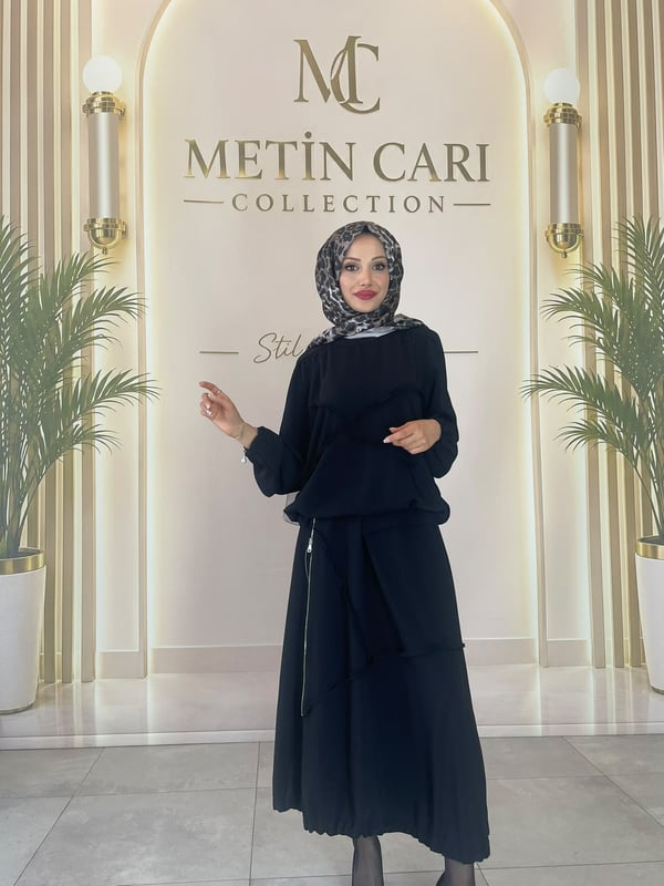 Misswhence Fermuar ve Dikiş Detaylı Bluz Balon Etek Takım 40004 Siyah