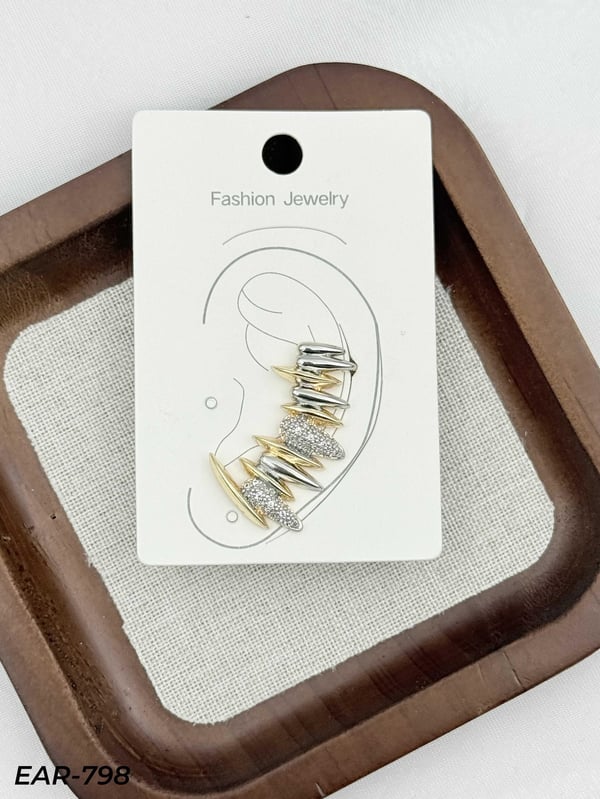 CCB EARCUFF // EAR-798.EAR-798