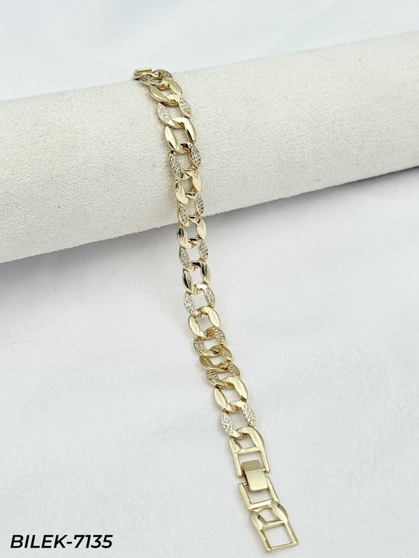 CM 14K Bileklik // BILEK-7135.BILEK-7135
