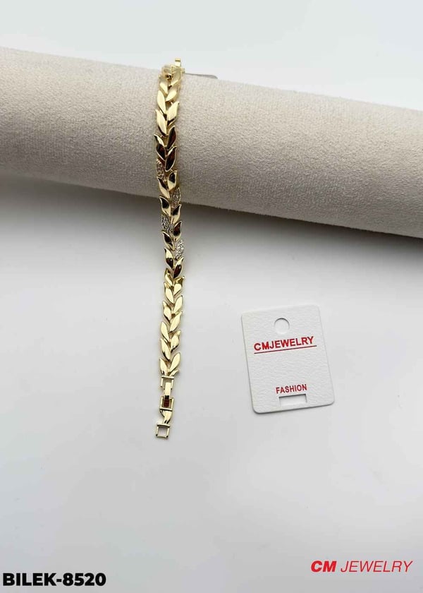 CM 14K BİLEKLİK // BILEK-8520BILEK-8520