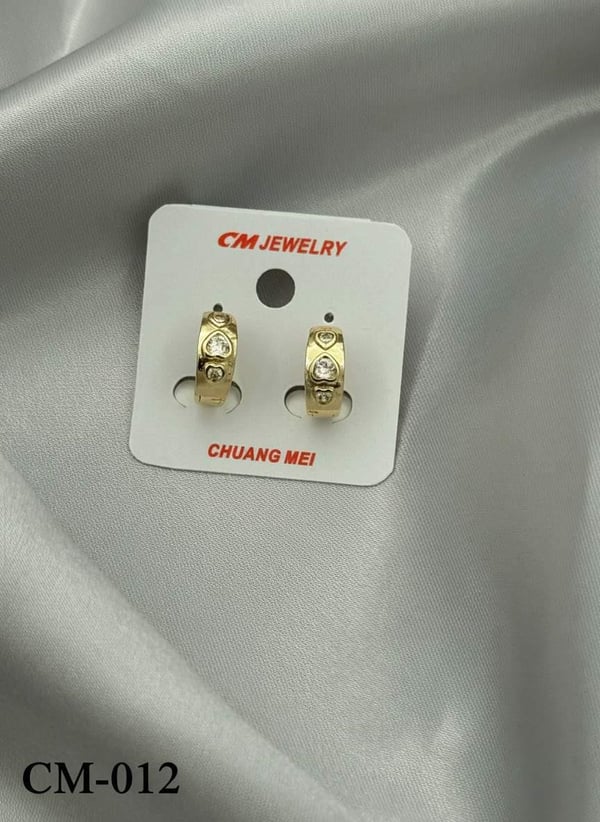 CM Çocuk Küpesi // CM-012.CM-012