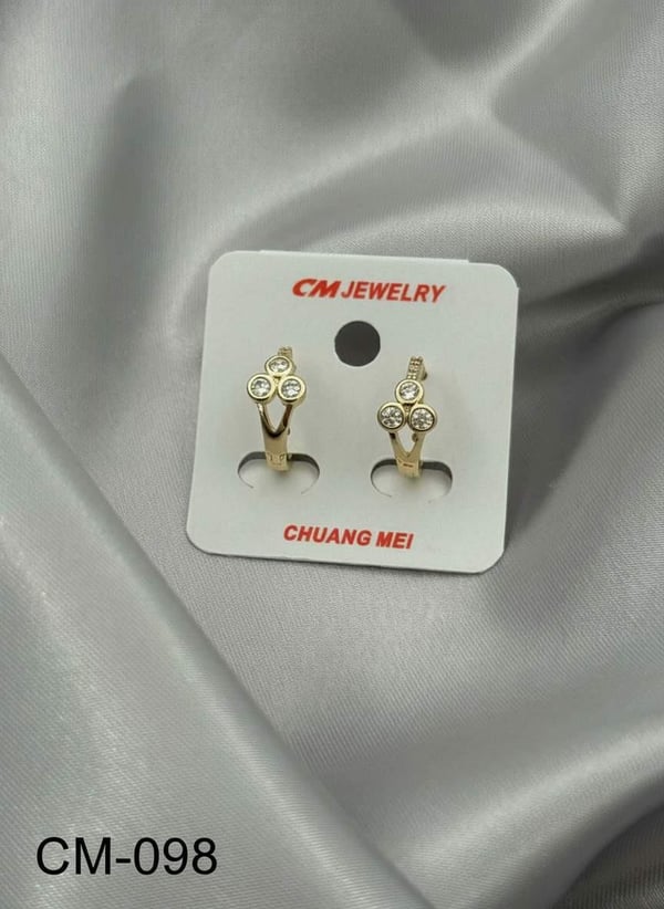 CM Küpe // CM-098.CM-098