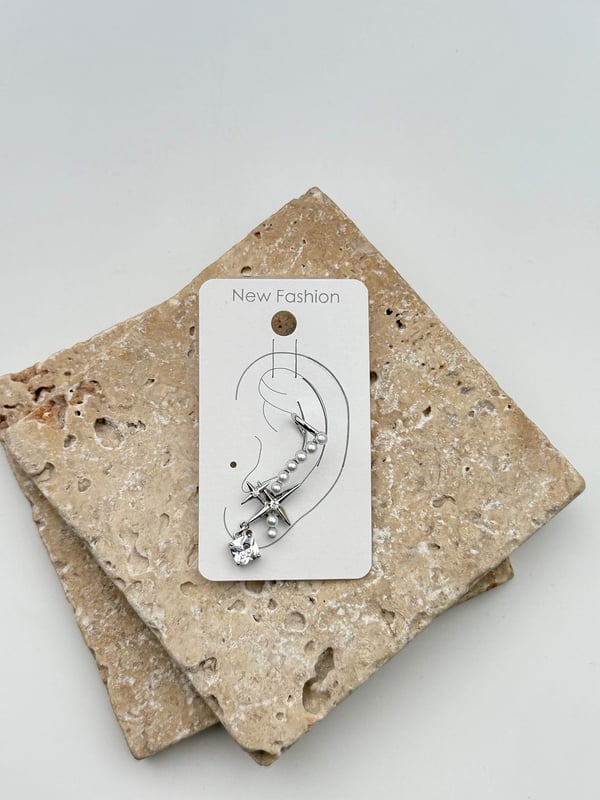 EARCUFF Kıkırdak Küpe // EAR-686.EAR-686