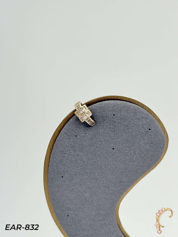EARCUFF Kıkırdak Küpe // EAR-832EAR-832