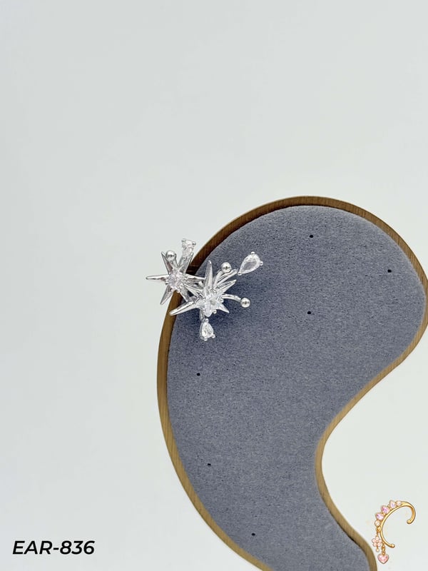 EARCUFF Kıkırdak Küpe // EAR-836EAR-836