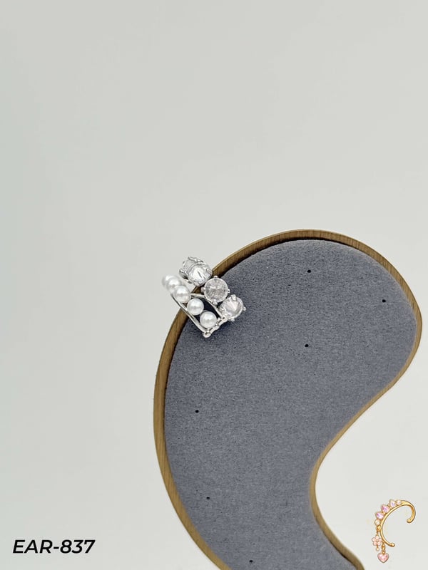 EARCUFF Kıkırdak Küpe // EAR-837EAR-837
