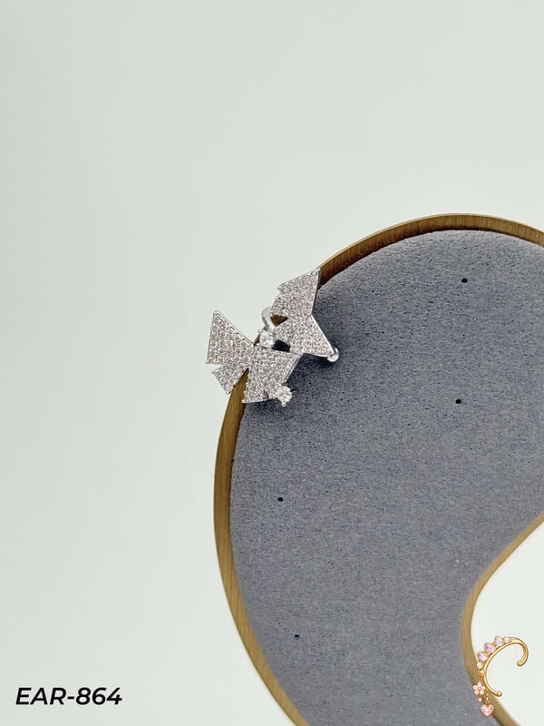 EARCUFF Kıkırdak Küpe // EAR-864EAR-864