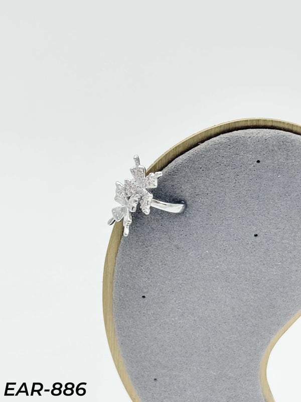 EARCUFF Kıkırdak Küpe // EAR-886EAR-886