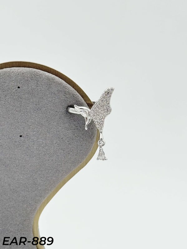 EARCUFF Kıkırdak Küpe // EAR-889EAR-889