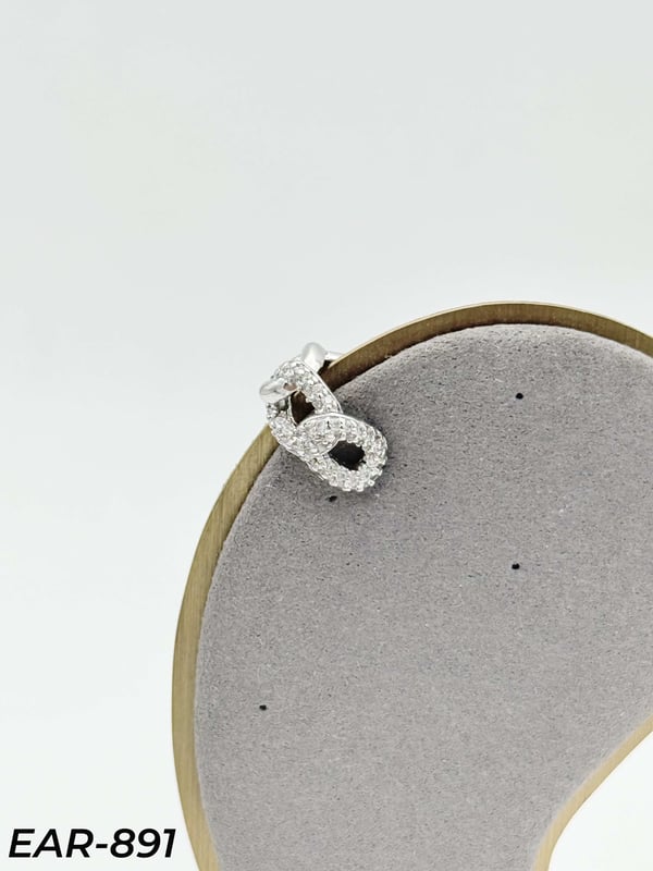 EARCUFF Kıkırdak Küpe // EAR-891EAR-891